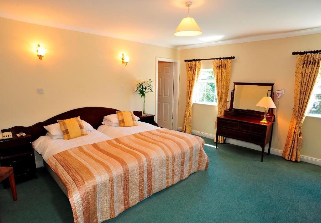 Dundrum House Hotel, Golf & Leisure Resort Номер фото